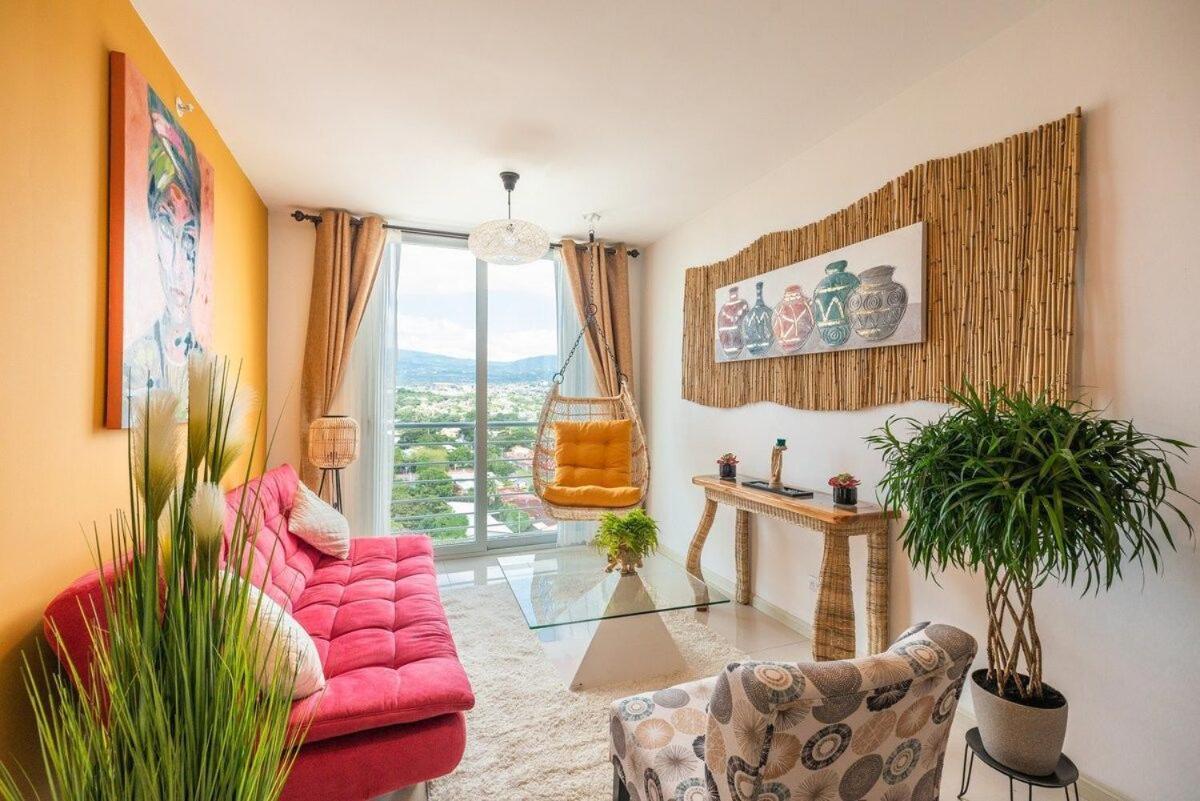 Boho Chic, Apart- Condo Cerca De Sjo Intl Airport Ередия Екстериор снимка