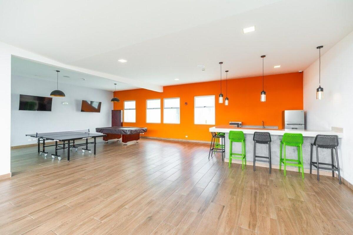 Boho Chic, Apart- Condo Cerca De Sjo Intl Airport Ередия Екстериор снимка