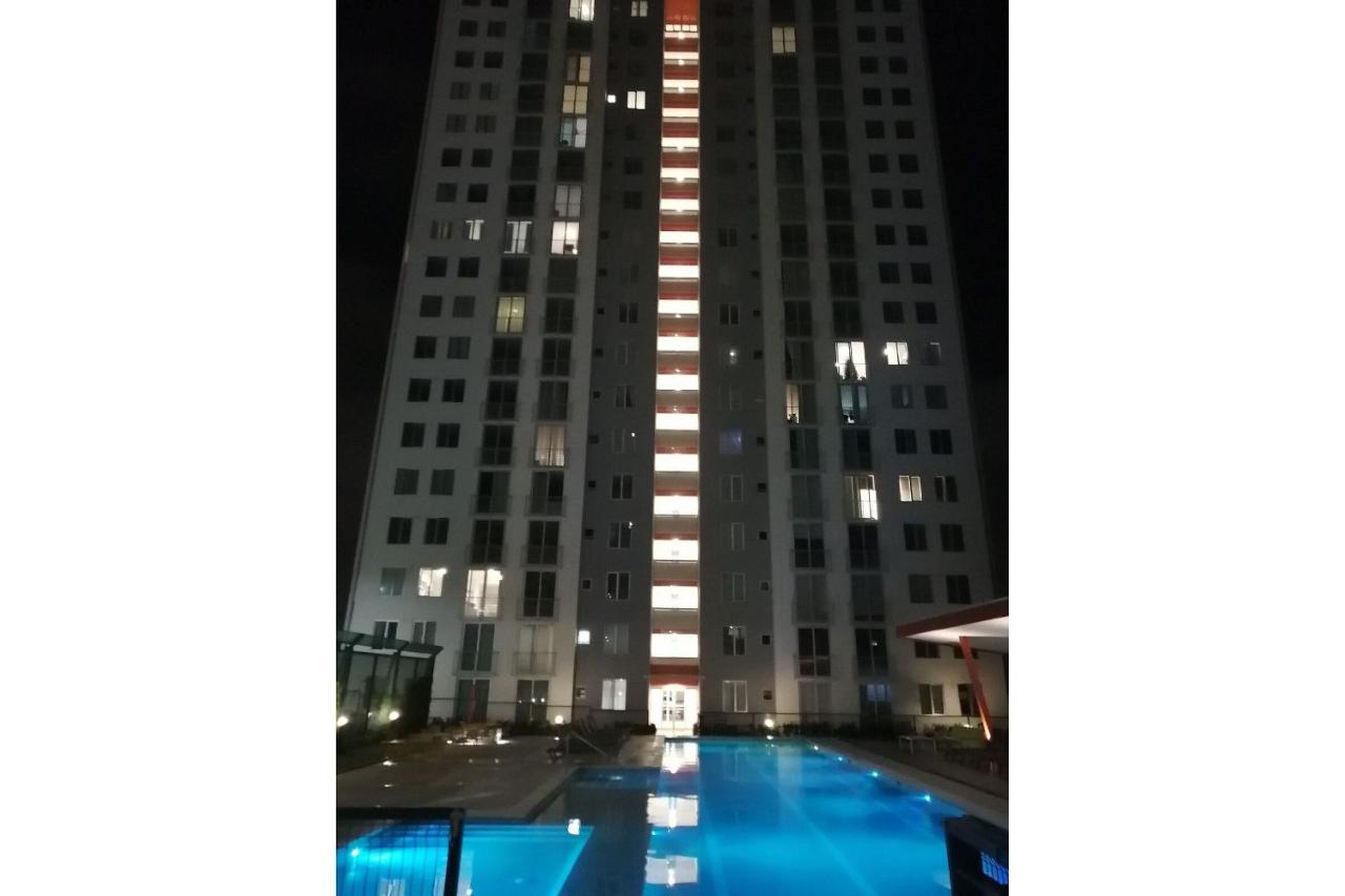 Boho Chic, Apart- Condo Cerca De Sjo Intl Airport Ередия Екстериор снимка